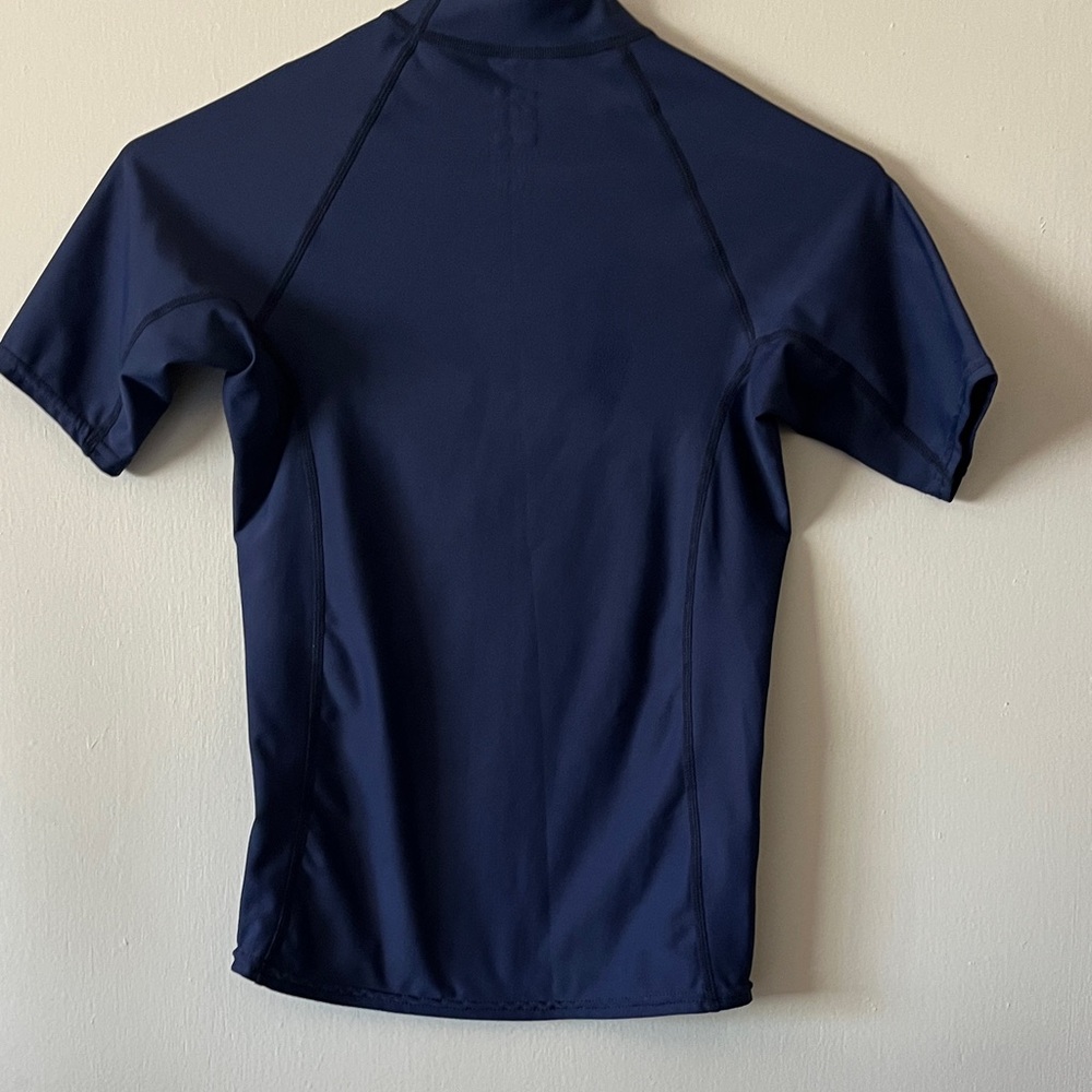 Billabong Rash Guard - Picture 5 of 5